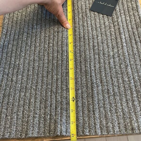 BROWN ALLAN GREY 90% EXTRA FINE MERINO WOOL/10% CASHMERE. NEW WITH TAGS. - Picture 5 of 7